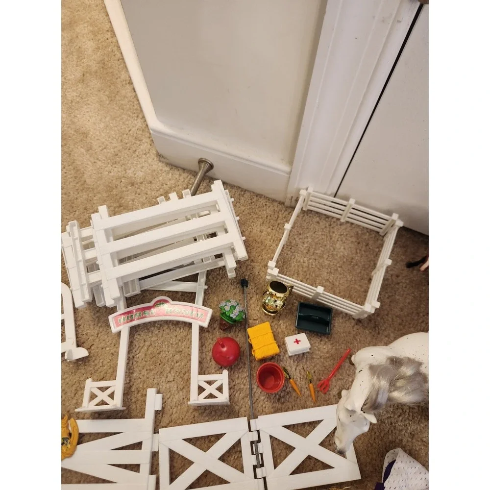 Huge‎ Vintage Horse Playset Toys Dolls Accessories Fence Barbies Girls